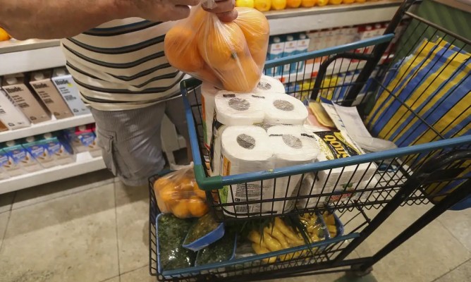 Peso maior é explicado pela alta no preço dos alimentos.