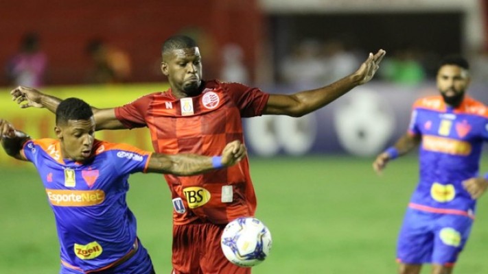 O Fortaleza venceu o Timbu por 3 a 0 e garantiu vaga nas quartas de final da Copa do Nordeste