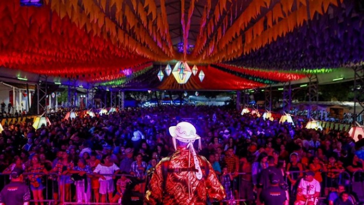 Festas ocorrem em polos espalhados por várias cidades da Região Metropolitana