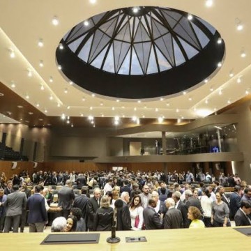 Por unanimidade, Assembleia aprova projeto de empréstimo de R$3,4 bilhões do governo do estado 