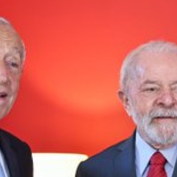 Presidente de Portugal e Lula se encontram após Bolsonaro cancelar agenda