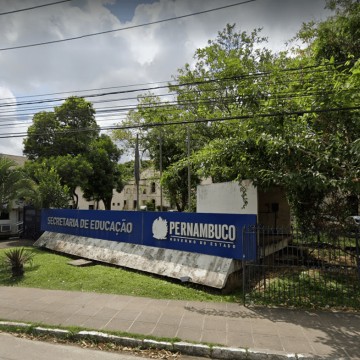 Secretaria de Educação de Pernambuco afirma que não vai alterar calendário e nem adiar início do ano letivo devido o aumento de casos de Covid-19 no estado