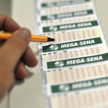 Mega-Sena pode pagar prêmio de R$ 3,5 milhões neste sábado