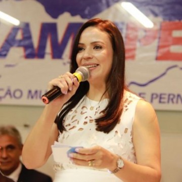 Coluna da segunda | Amupe leva delegação recorde para marcha dos prefeitos à Brasília 