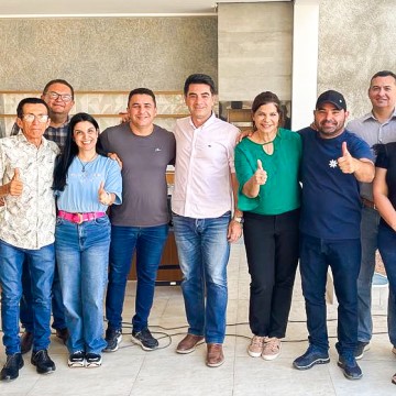 Vereadores se reúnem com Raimundo e Socorro Pimentel para reafirmar apoio a Lula e Marília