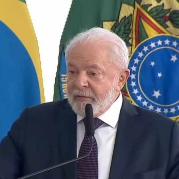 Lula enfatiza a necessidade de distribuir crescimento do PIB