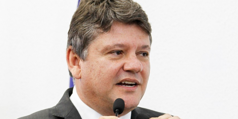 O parlamentar é presidente da legenda em Pernambuco desde 2011