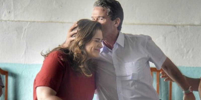 Coluna da terça | Marília e André apostam todas as fichas em campanha casada