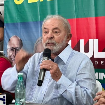 Em entrevista no Recife, Lula crítica os apoios que Raquel recebe 