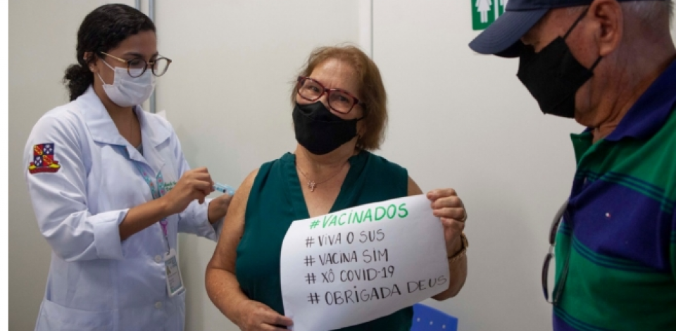 Pernambuco aplica 1milhão de doses de vacina contra Covid-19