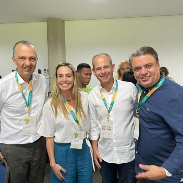 Vice-prefeita Isabella de Roldão participa de Simpósio Internacional voltado para Primeira Infância, em Brasília