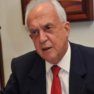Jarbas Vasconcelos, ex-governador e senador, declara voto a Raquel Lyra 
