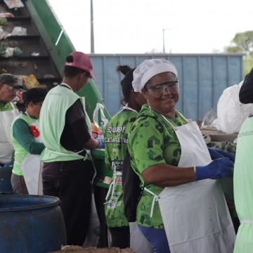 Prefeitura do Paudalho anuncia aplicativo de novo programa de coleta de lixo em parceria com a UFPE