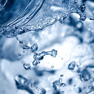 Após aprovação de lei os estabelecimentos comerciais devem usar a água do ar-condicionado