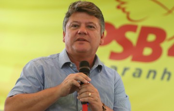 Sileno comemora apoio do MDB a João Campos: “Compromisso com a militância pelo povo”