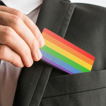 No dia do orgulho LGBT, Psicóloga fala sobre inclusão no mercado de trabalho