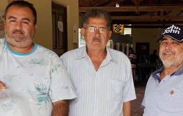 Agricultores recebem alevinos da Prefeitura de Mirandiba