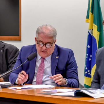 Augusto Coutinho apresentará modificações ao PL do Lobby