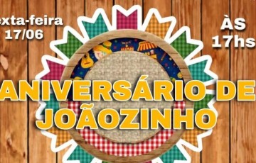 Joaõzinho reúne grupo para celebrar aniversário em Limoeiro