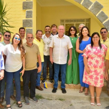  Álvaro Porto participa da inauguração da nova casa de apoio de Canhotinho