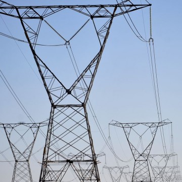 Aneel aprova leilão para contratação emergencial de energia elétrica