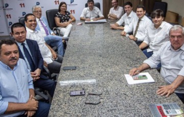 Partido Progressista oficializa apoio a reeleição da prefeita de Igarassu, Professora Elcione