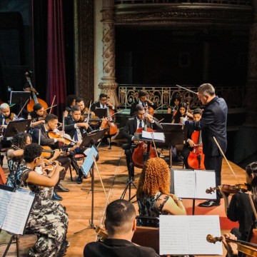 Orquestra Criança Cidadã celebra Dia das Crianças em concerto oficial no Teatro de Santa Isabel