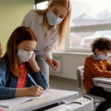  Volta às aulas e as infecções respiratórias; saiba como manter os cuidados com os pequenos