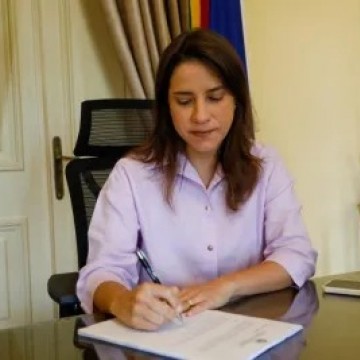 Raquel Lyra toma medidas estratégicas para a infraestrutura viária em Pernambuco