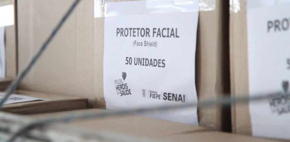 FIEPE doa 1.400 máscaras face shield para profissionais de saúde em Caruaru