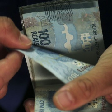 Economia Caixa paga Auxílio Brasil a cadastrados com NIS final 5