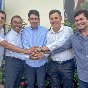  Silvio Costa Filho declara apoio a pré-candidatura de Sérgio Colin em Toritama