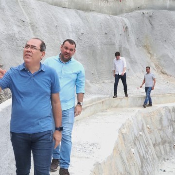 Prefeitura de Jaboatão licita obras de contenção de encostas por mais de R$27 milhões