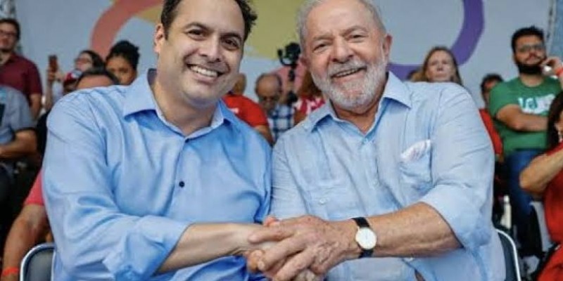 Coluna da sexta | O aceno de Lula a Paulo Câmara