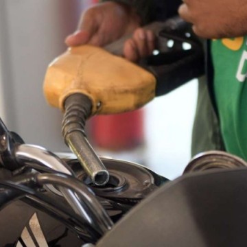 Brasil será afetado com restrições temporárias nas exportações de gasolina e diesel da Rússia