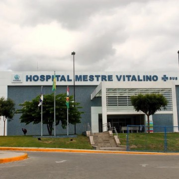 Hospital Mestre Vitalino abre processo seletivo com vagas para três funções