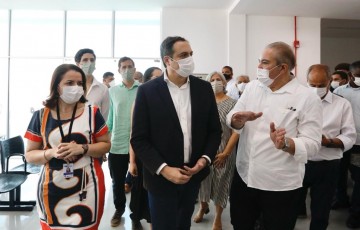 Paulo Câmara entrega 2ª etapa do Hospital Eduardo Campos, em Serra Talhada