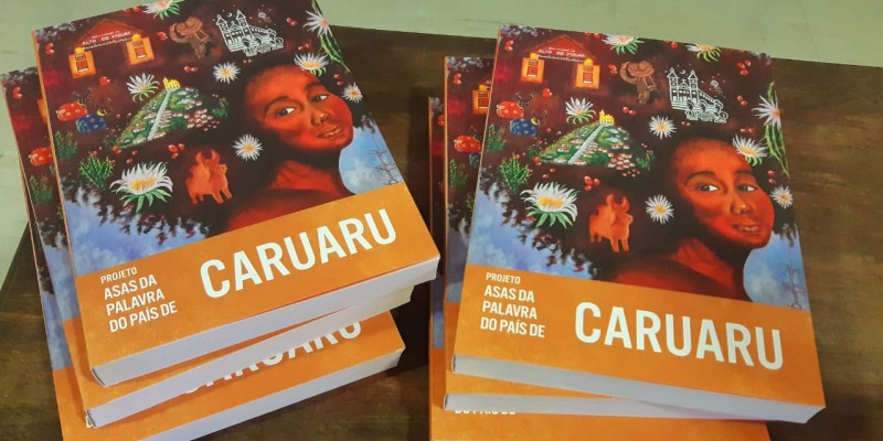 Livro foi lançado com incentivo da Prefeitura de Caruaru