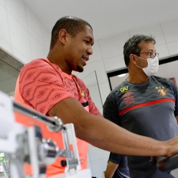 Sport confirma a contratação de Rodrigão