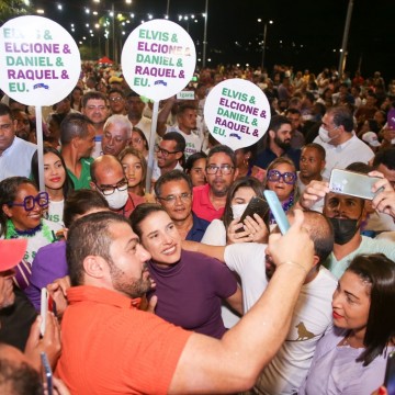 Raquel reúne grande público em Igarassu e mostra força na Metropolitana 