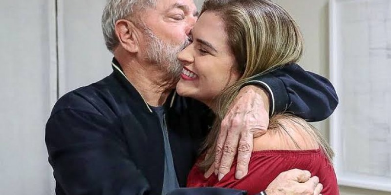 Coluna da quarta | Campanha de Marília aposta todas as fichas no apoio de Lula