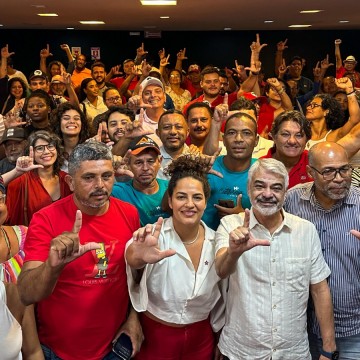  Rosa Amorim coloca seu nome à disposição para disputa da Prefeitura de Caruaru em 2024