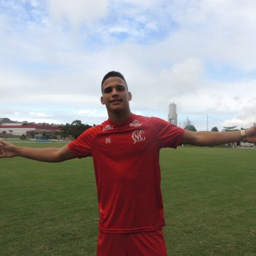 Flamengo ganha concorrência na contratação de Thiago