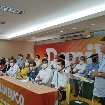 PSB oficializa Danilo Cabral como candidato ao Governo de Pernambuco