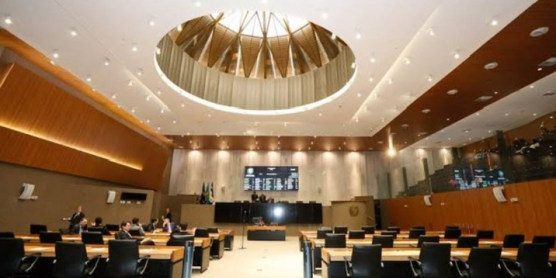 Coluna da terça | Eleição do TCE será o teste do tamanho da base governista na Alepe