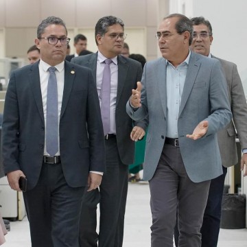 Prefeito Mano recebe visita do procurador-geral de Justiça, Paulo Augusto