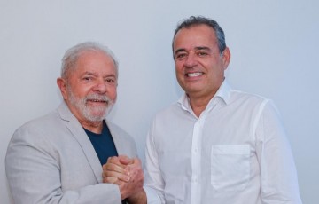 Com apoio de Lula, Danilo vence no primeiro turno