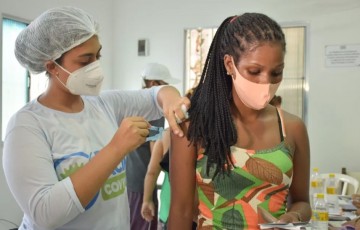 Prefeitura do Recife leva mutirão de vacinação para 11 localidades neste fim de semana