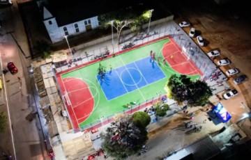 Prefeitura de Petrolina entrega quadra poliesportiva requalificada no bairro Vila Marcela