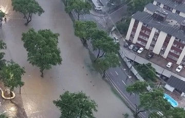 Novos deslizamentos de barreiras devido às chuvas em Pernambuco